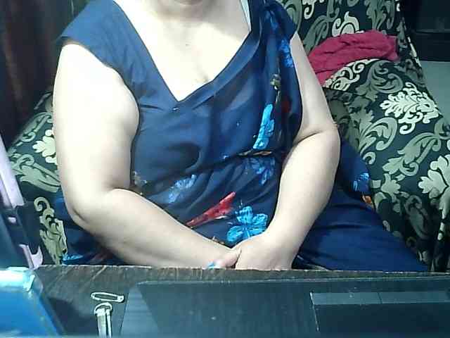 Indianbhabhimilf40 webcam