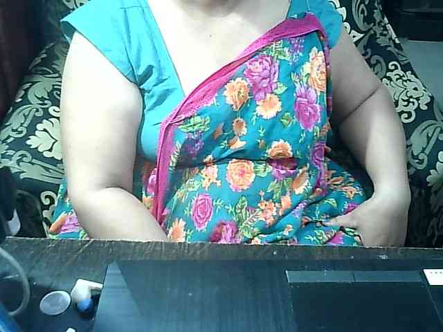 Indianbhabhimilf40 webcam