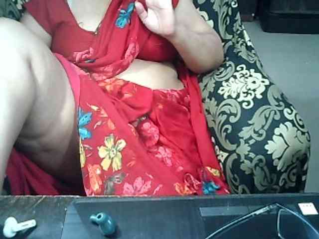Indianbhabhimilf40 webcam