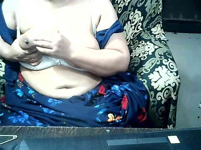 Indianbhabhimilf40 webcam