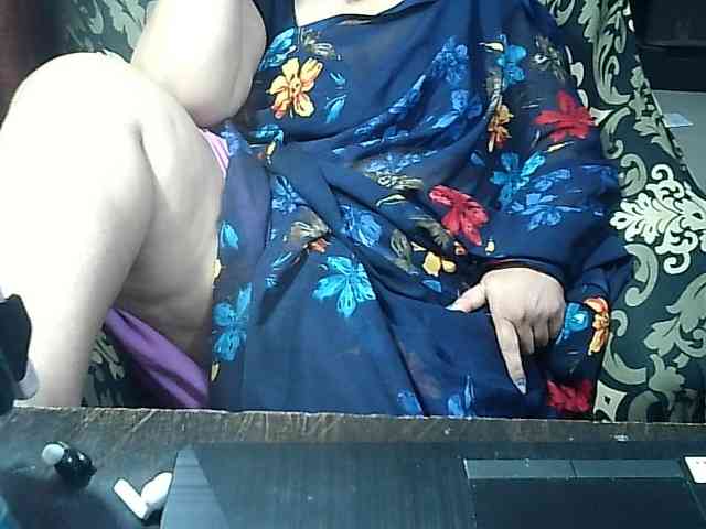Indianbhabhimilf40 webcam