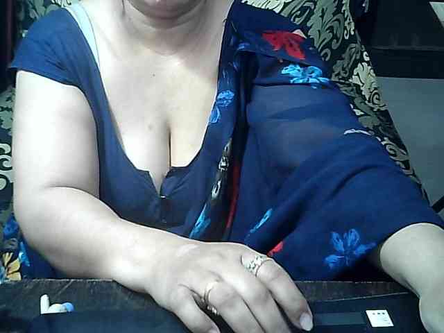Indianbhabhimilf40