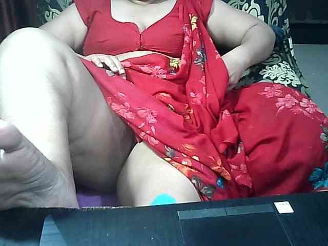 Indianbhabhimilf40 webcam