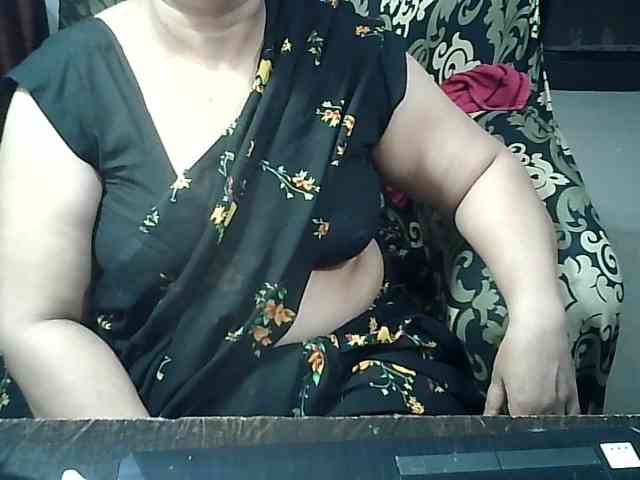 Indianbhabhimilf40 webcam