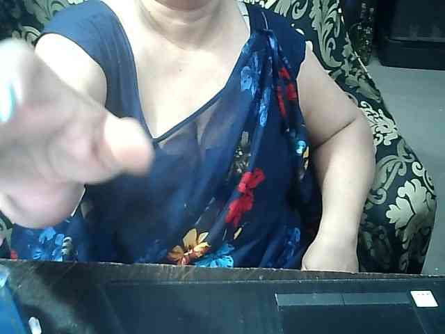 Indianbhabhimilf40 webcam