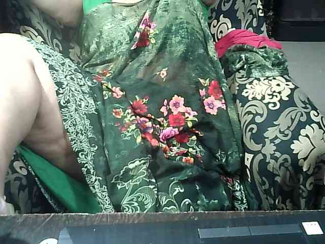 Indianbhabhimilf40 webcam
