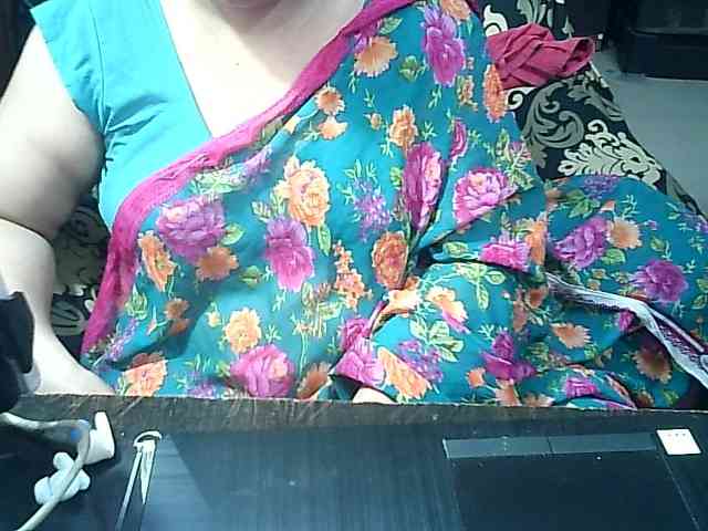 Indianbhabhimilf40 webcam