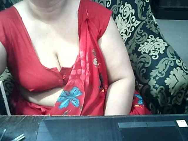 Indianbhabhimilf40 webcam