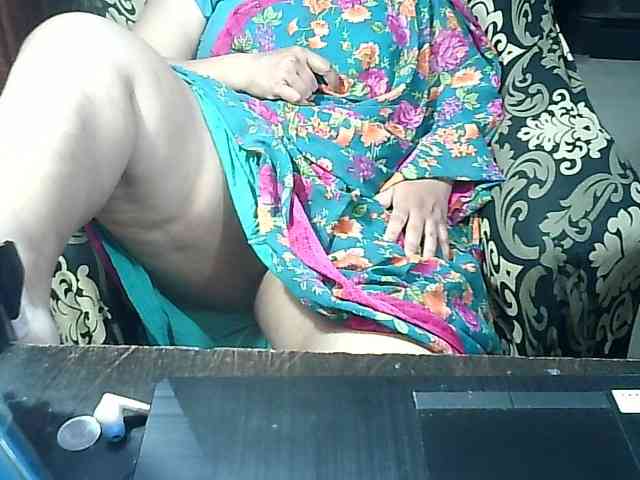Indianbhabhimilf40 webcam