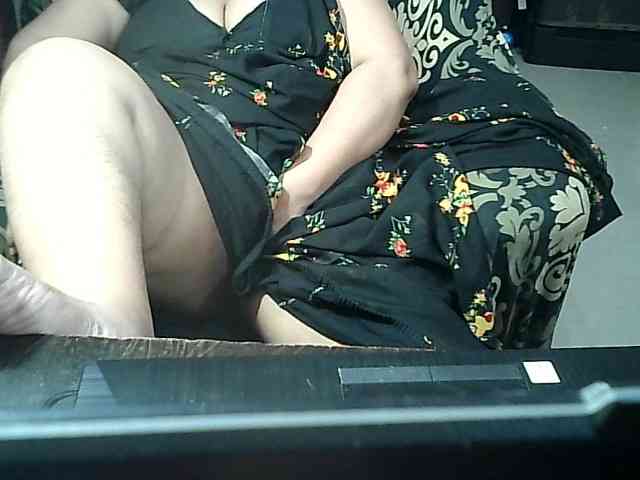 Indianbhabhimilf40 webcam