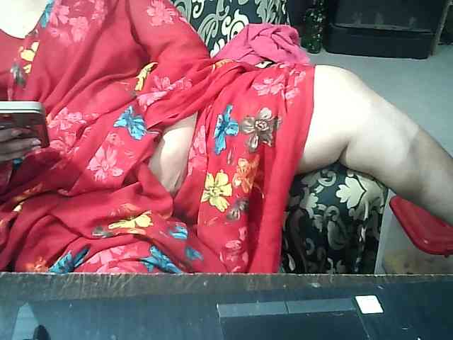 Indianbhabhimilf40 webcam