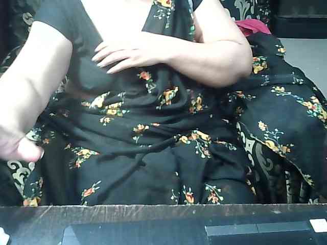Indianbhabhimilf40 webcam