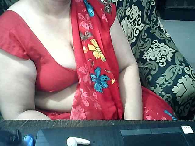Indianbhabhimilf40 webcam