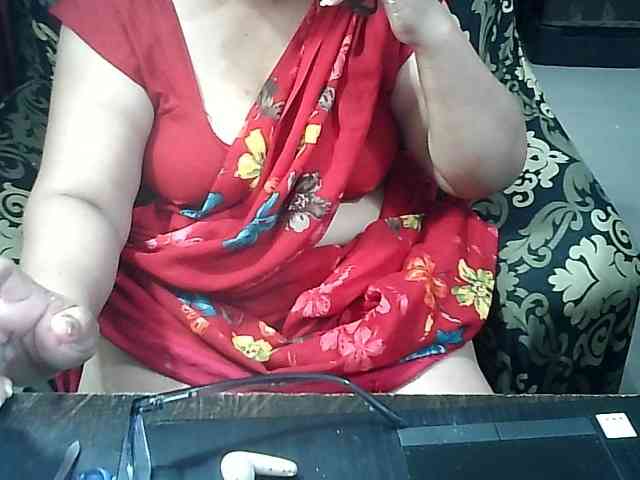 Indianbhabhimilf40 webcam