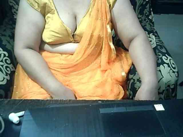 Indianbhabhimilf40 webcam