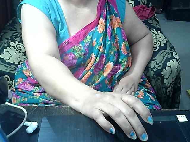 Indianbhabhimilf40