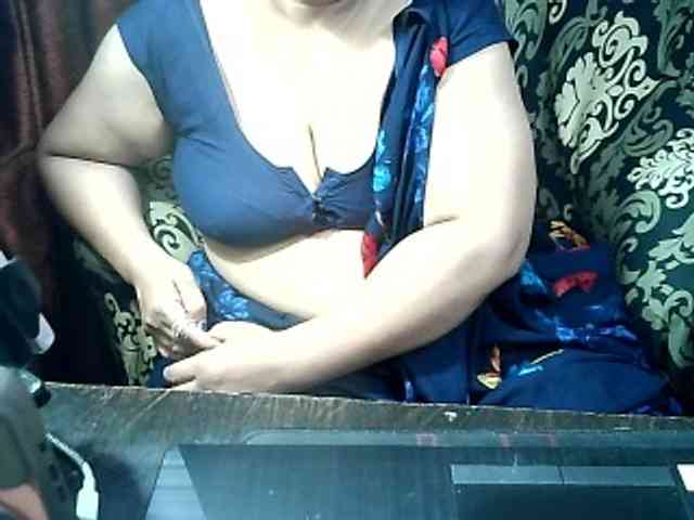 Indianbhabhimilf40 webcam