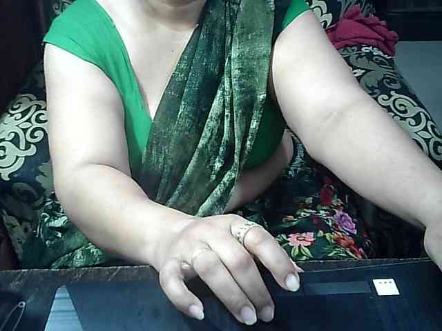 Indianbhabhimilf40