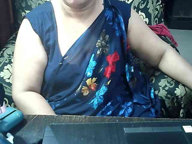 Indianbhabhimilf40 webcam