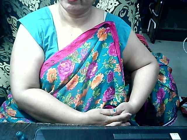 Indianbhabhimilf40 webcam