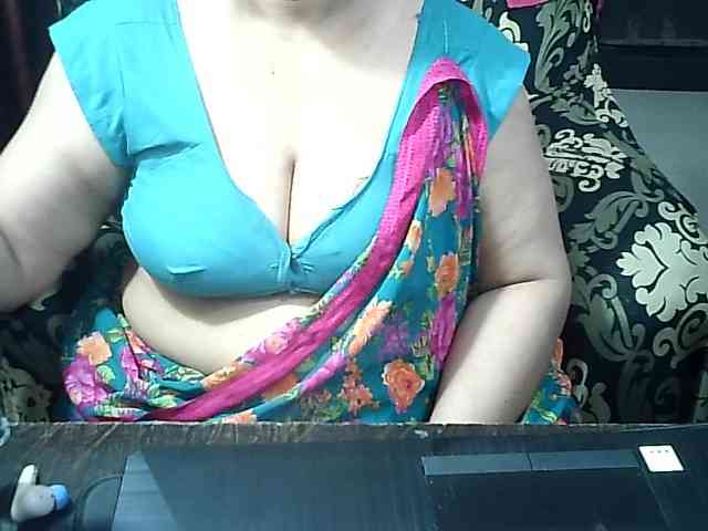 Indianbhabhimilf40 webcam