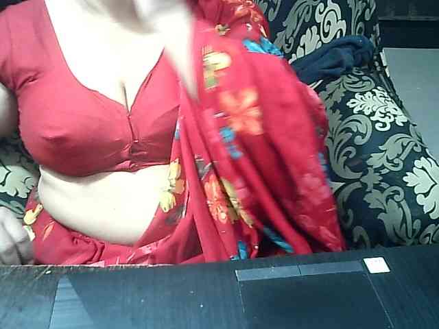 Indianbhabhimilf40 webcam