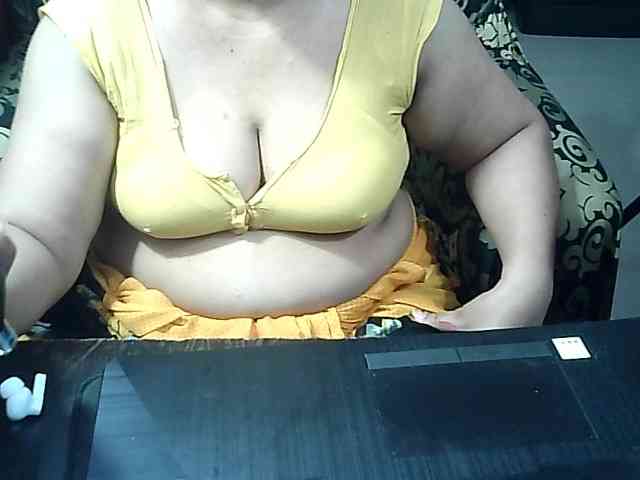 Indianbhabhimilf40 webcam