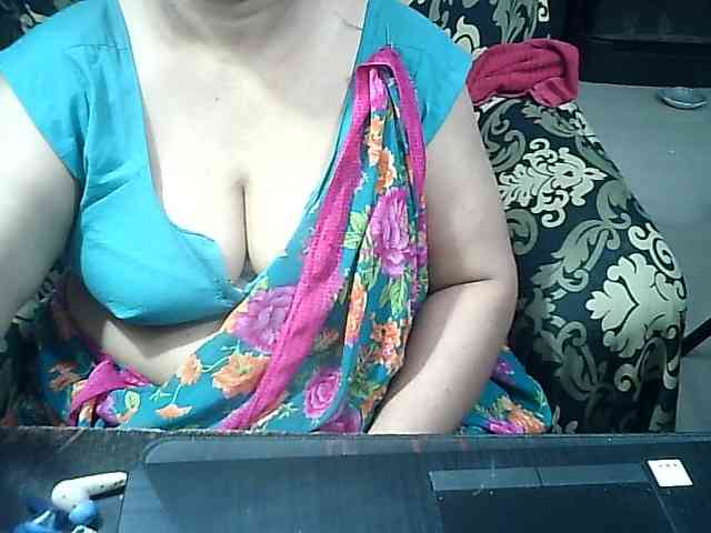 Indianbhabhimilf40 webcam