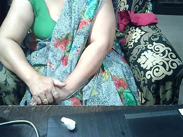 Indianbhabhimilf40