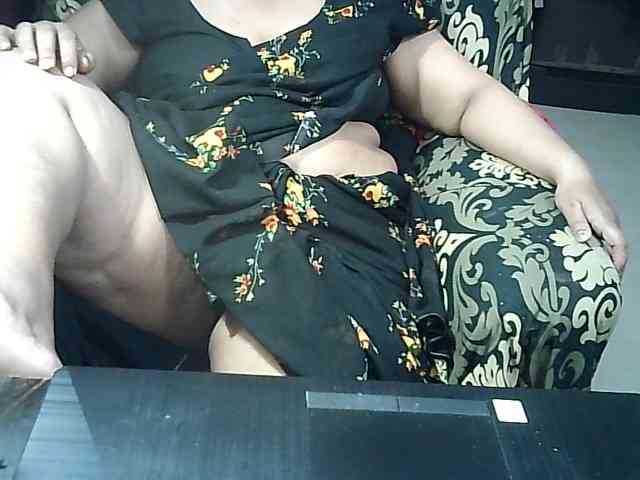 Indianbhabhimilf40 webcam