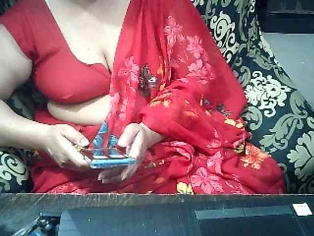 Indianbhabhimilf40 webcam