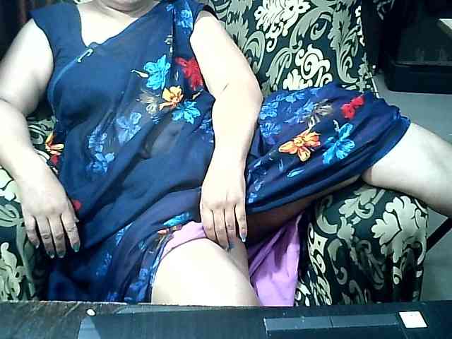 Indianbhabhimilf40 webcam