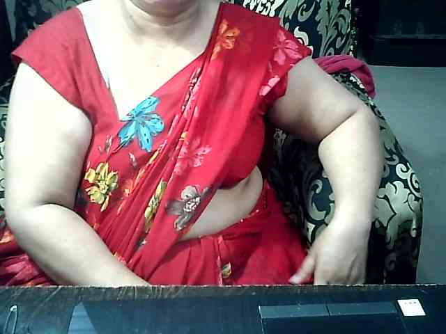 Indianbhabhimilf40 webcam