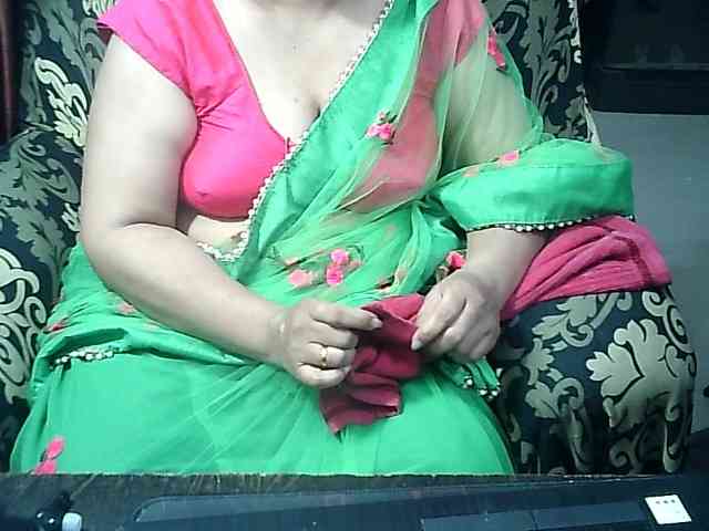 Indianbhabhimilf40 webcam