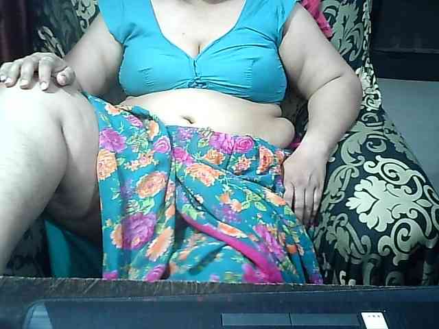 Indianbhabhimilf40 webcam