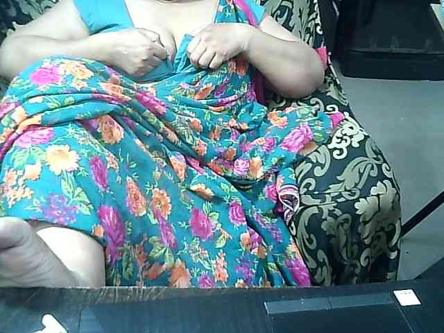 Indianbhabhimilf40 webcam