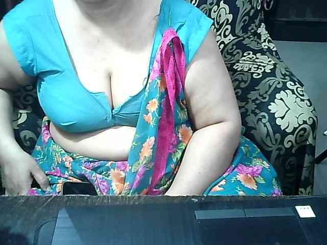 Indianbhabhimilf40 webcam
