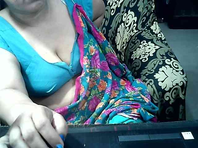 Indianbhabhimilf40 webcam