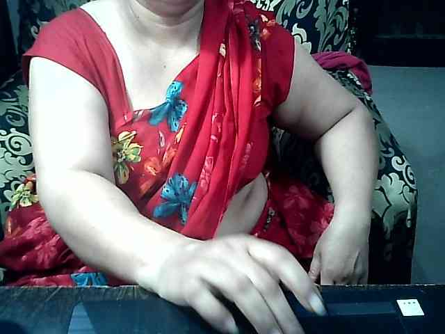 Indianbhabhimilf40 webcam
