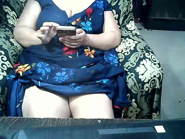 Indianbhabhimilf40 webcam