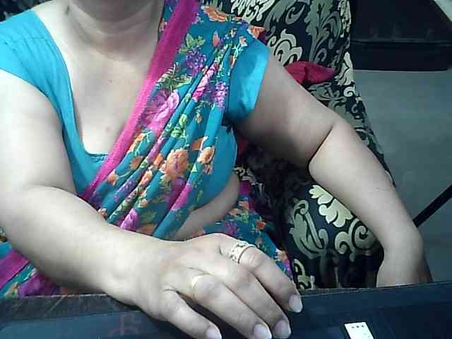 Indianbhabhimilf40