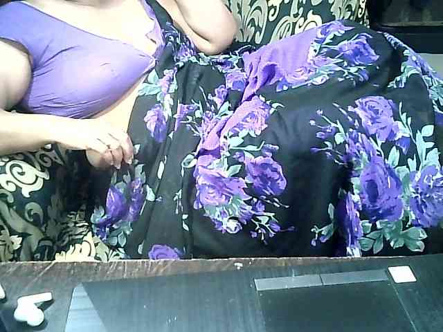 Indianbhabhimilf40 webcam
