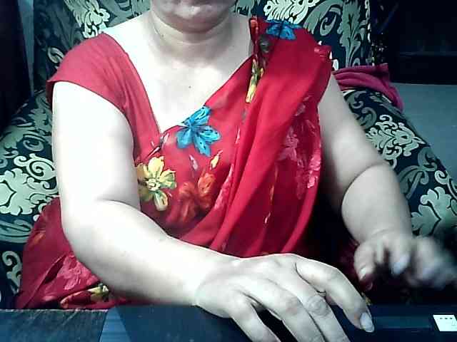 Indianbhabhimilf40 webcam