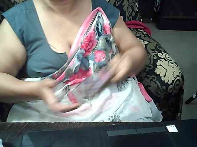 Indianbhabhimilf40 webcam