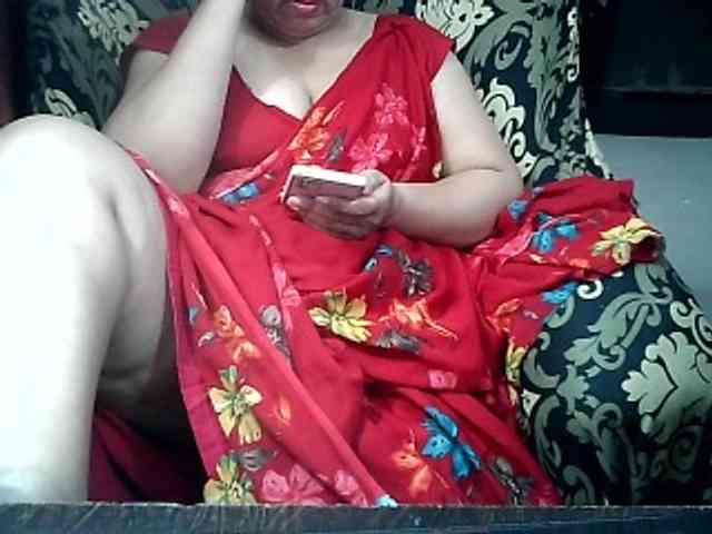 Indianbhabhimilf40 webcam