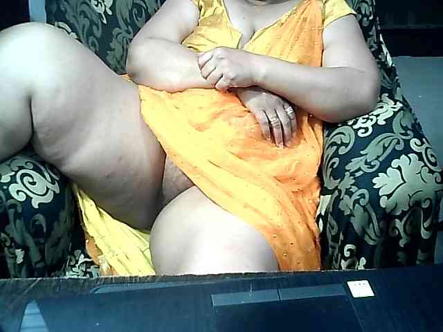 Indianbhabhimilf40 webcam