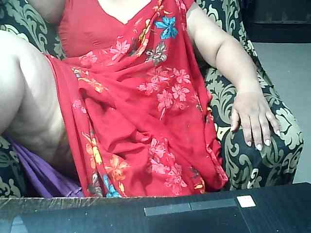 Indianbhabhimilf40 webcam