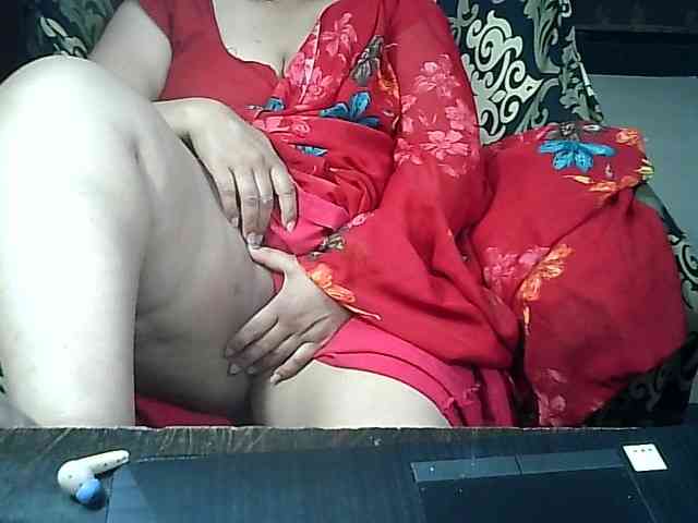 Indianbhabhimilf40 webcam