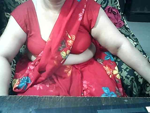 Indianbhabhimilf40 webcam