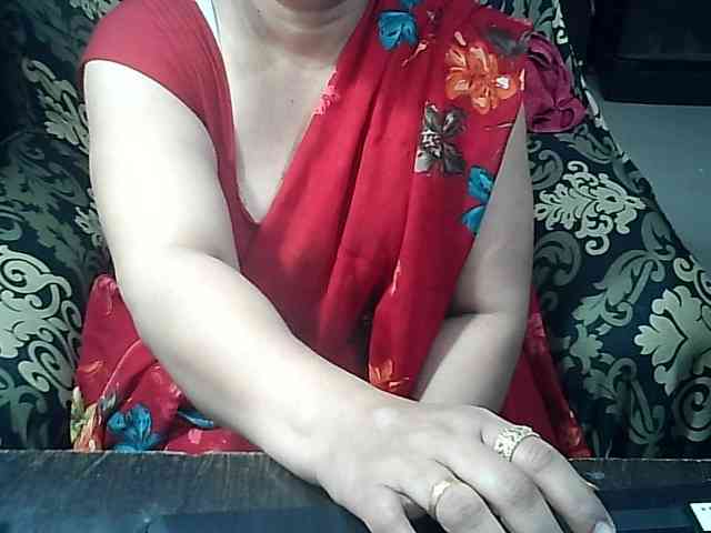 Indianbhabhimilf40 webcam